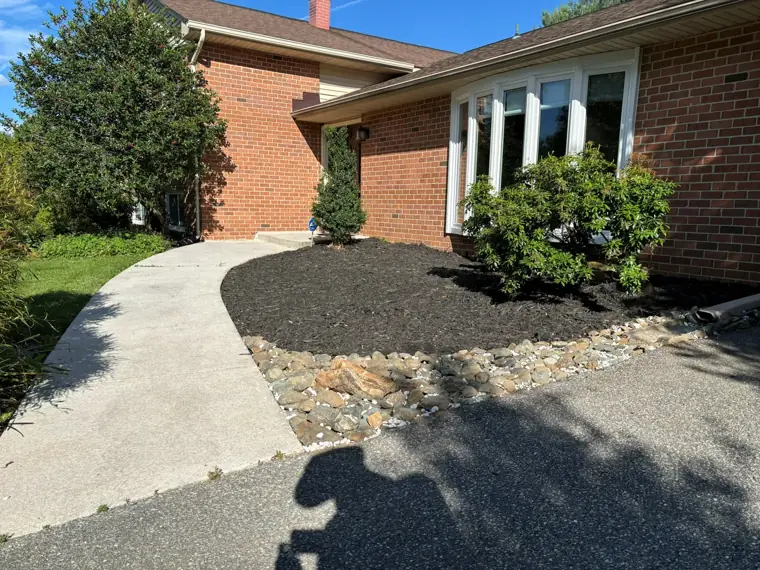 Mulch Beds & River Rock in Pikesville, MD